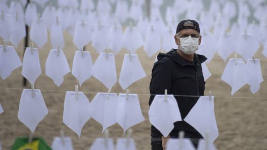 Desechos provocados por el covid-19 suponen una amenaza, según la OMS