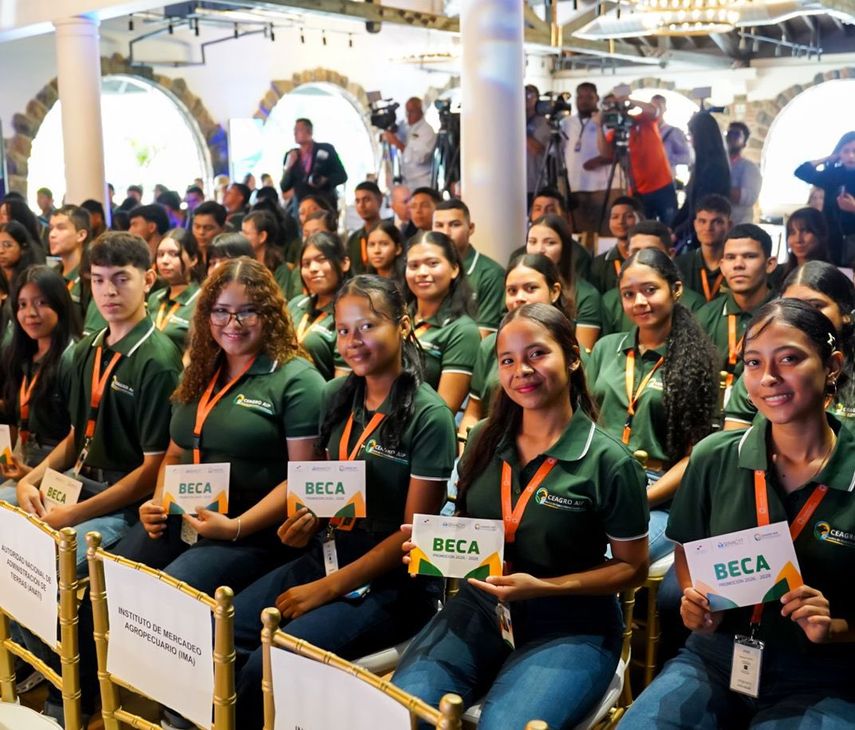 Mulino inaugura CEAGRO AIP, impulsando la modernización del sector agropecuario