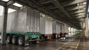 Martirio acaba para deudos que recuperan a sus muertos por pandemia en Ecuador