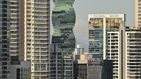 El Ministerio de Economía de Panamá informó este miércoles que se adjudicaron unos 204,7 millones en la primera subasta de Letras del Tesoro a 12 meses correspondiente a 2026, una operación que refleja el sólido apetito de los inversionistas.