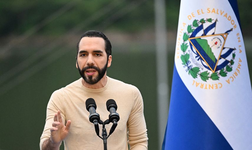 Nayib Bukele pide el voto para luchar contra las pandillas. Nayib Bukele pide el voto para luchar contra las pandillas.
