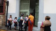 El Ministerio de Educación (Meduca) informó la suspensión de las clases presenciales en las jornadas vespertina y nocturna de todos los centros educativos oficiales y particulares del país este miércoles 17 de junio. El Ministerio de Educación (Meduca) informó la suspensión de las clases presenciales en las jornadas vespertina y nocturna de todos los centros educativos oficiales y particulares del país este miércoles 17 de junio.