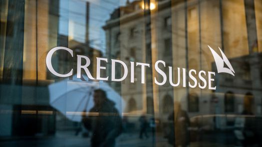 Suiza busca evitar quiebre del segundo banco en el país&nbsp;