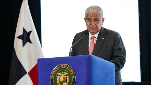 Mulino asegura que tensiones entre Panamá y China por buques han comenzado a disminuir