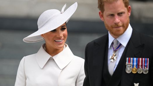 Príncipe Enrique irá a la coronación de Carlos III, pero sin Meghan