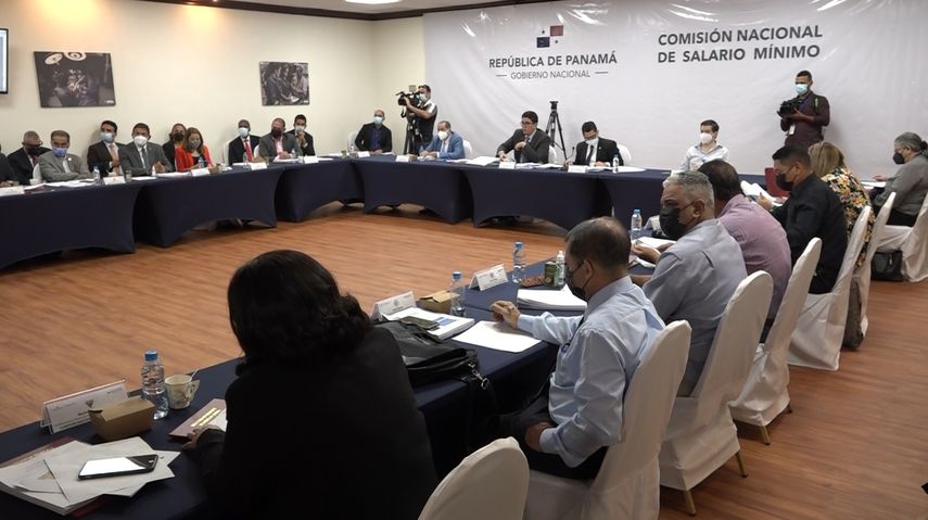 Salario Mínimo: En la recta final, pero sin acuerdos