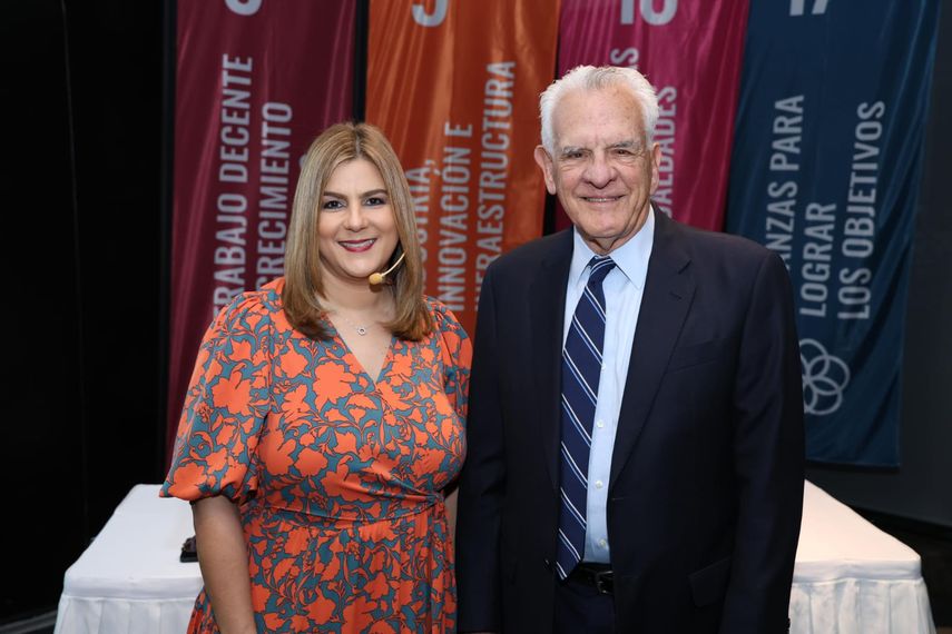 Oficialmente, Sumarse desarrolló el lanzamiento de la Semana de la RSE 2024, el evento anual de sostenibilidad que moviliza y conecta a líderes de los diferentes sectores de la sociedad, para repensar Panamá desde una dimensión económica, social y ambiental. Oficialmente, Sumarse desarrolló el lanzamiento de la Semana de la RSE 2024, el evento anual de sostenibilidad que moviliza y conecta a líderes de los diferentes sectores de la sociedad, para repensar Panamá desde una dimensión económica, social y ambiental.