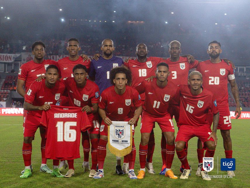 El anfitrión Estados Unidos (EEUU) busca este jueves ante la selección de Panamá atravesar el canal hacia los cuartos de final de la Copa América-2024 y ratificar la buena imagen que dejó en el debut. El anfitrión Estados Unidos (EEUU) busca este jueves ante la selección de Panamá atravesar el canal hacia los cuartos de final de la Copa América-2024 y ratificar la buena imagen que dejó en el debut.