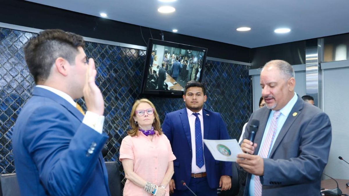 Vamos logra su primera presidencia en la comisión de Educación de la Asamblea