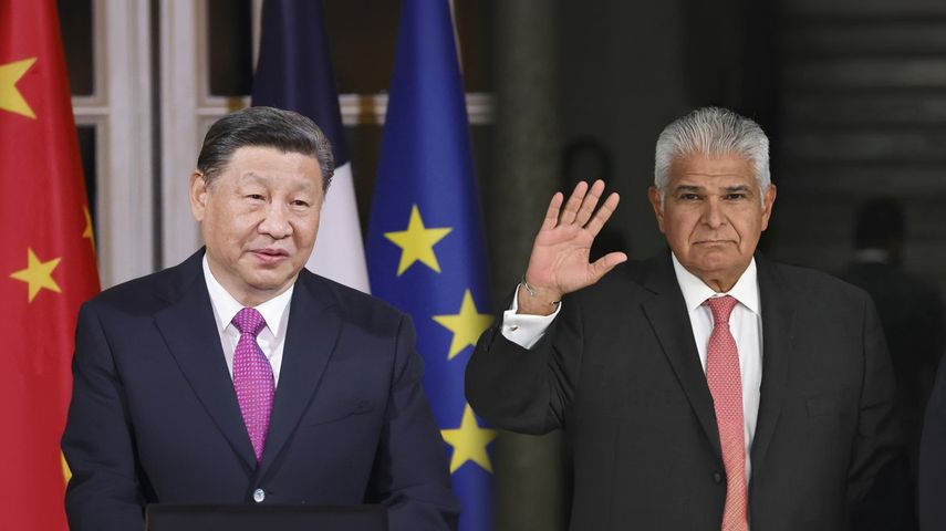 Xi Jinping felicita Mulino y habla de nexos orientados al desarrollo mutuo