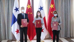 China dona 50 monitores UCI al sistema sanitario panameño