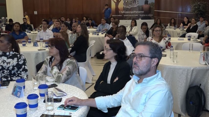 Cámara de Comercio realizó el IV Encuentro de Re-Thinking Business