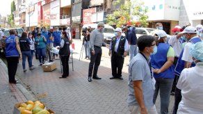 Minsa pide no bajar la guardia ante apertura de actividades