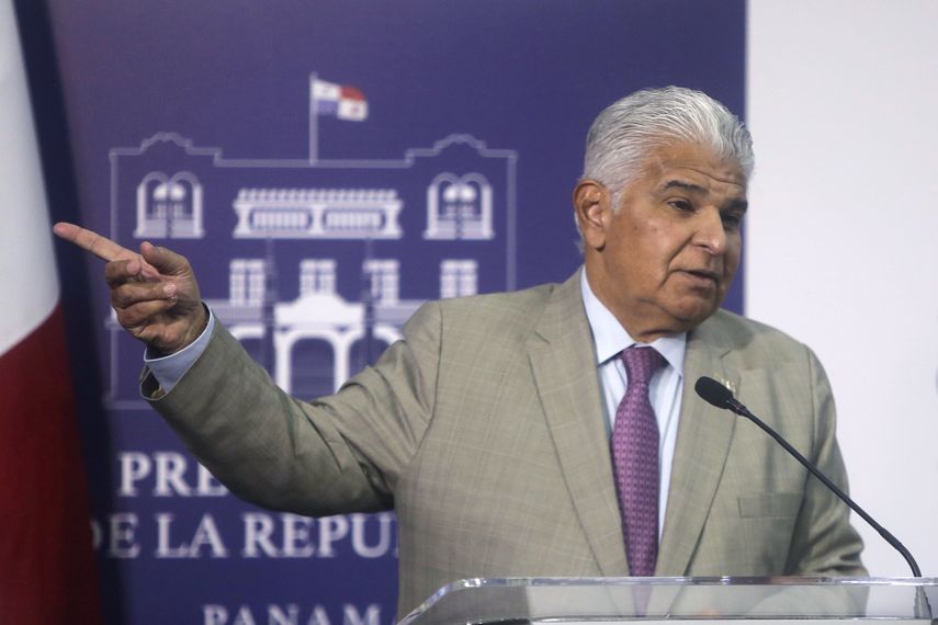 Mulino confía en que polémica sobre el Canal de Panamá será superada