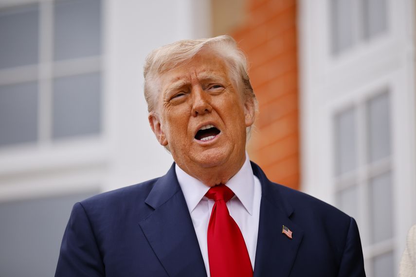 Trump da 10 o 12 días a Putin para llegar a un acuerdo de alto el fuego con Ucrania