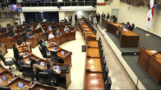 Diputados niegan que ley de reformas a la Caja de Seguro Social esté secuestrada