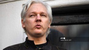 México ofrece asilo político a Julian Assange