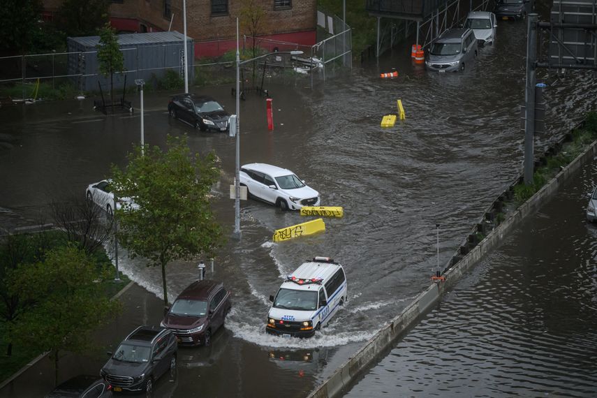 Nueva York inundada por lluvias torrenciales
