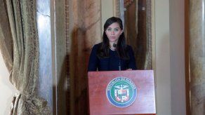 María Luisa Romero toma posesión como ministra de Gobierno