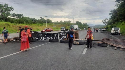 Nuevamente, los dirigentes de la comarca Ngäbe-Buglé cerraron la vía interamericana en el oriente de Chiriquí tras un acuerdo para dar paso humanitario.
