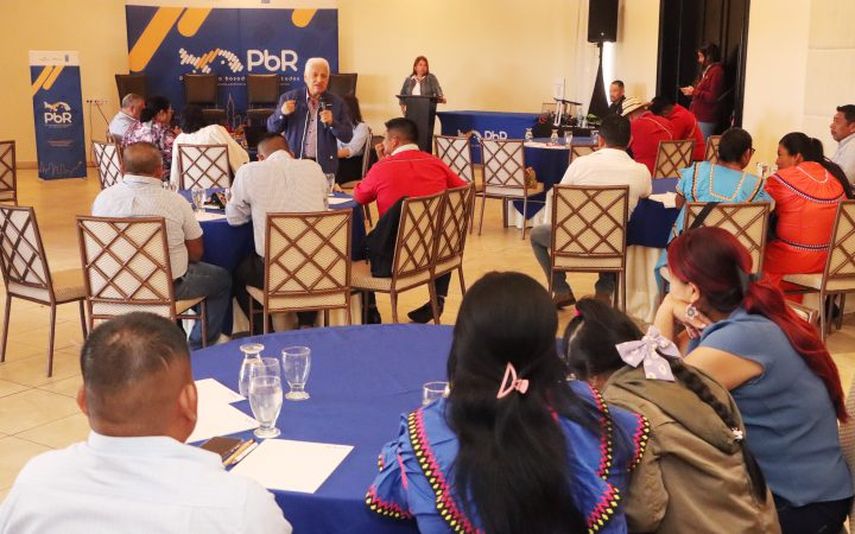 En esta jornada de sensibilización de presupuesto basado en resultados asistieron autoridades y población de la provincia de Chiriquí y la comarca Ngäbe Buglé. En esta jornada de sensibilización de presupuesto basado en resultados asistieron autoridades y población de la provincia de Chiriquí y la comarca Ngäbe Buglé.