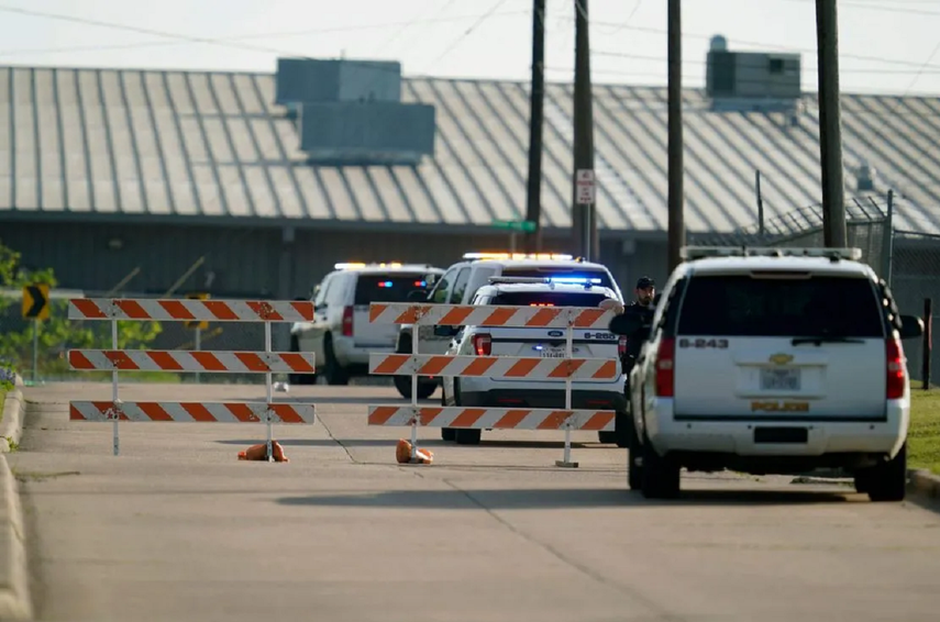 Estados Unidos: Tiroteo en Texas deja 18 niños asesinados