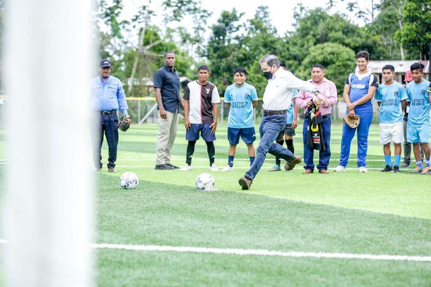 Presidente Nito Cortizo recordó sus tiempos como futbolista. Presidente Nito Cortizo recordó sus tiempos como futbolista.