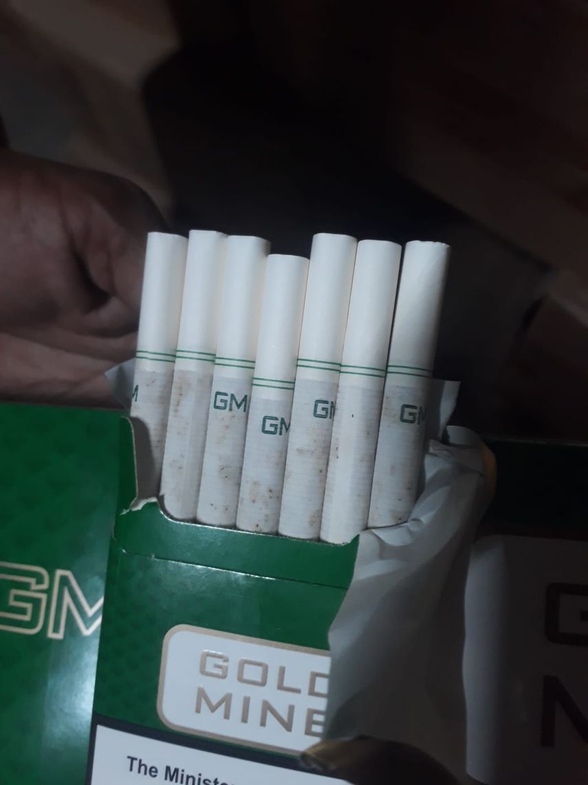 Aduanas detecta más de 2 millones de cigarrillos vencidos en el área de France Field