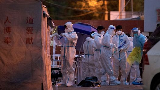 Cuarentena obligatoria para miles de habitantes de Pekín por covid