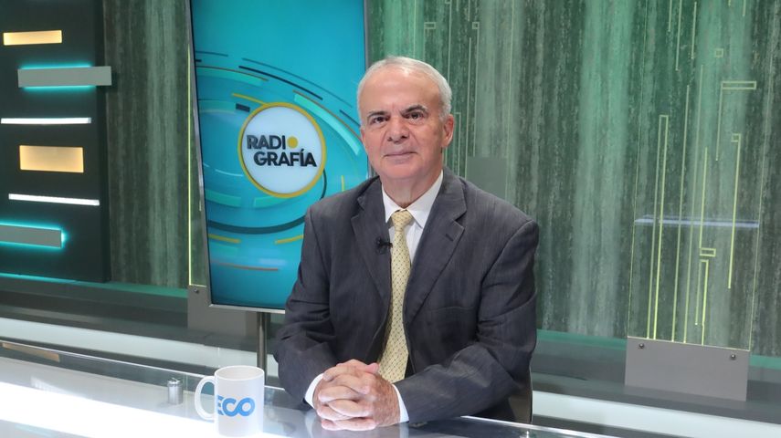 René Quevedo: Futuro de jóvenes está en el emprendimiento