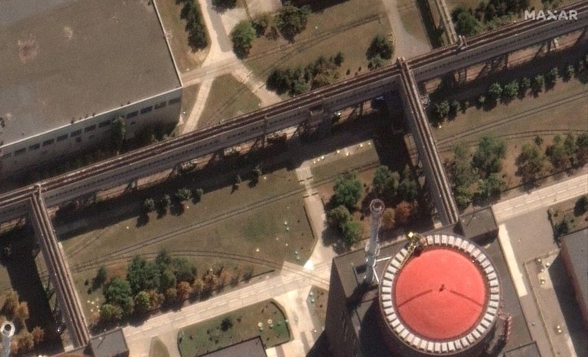 El jefe del Organismo Internacional de Energía Atómica (OIEA) afirmó este jueves que "la integridad física" de la central ucraniana de Zaporiyia fue "violada", tras la primera inspección de esa planta.