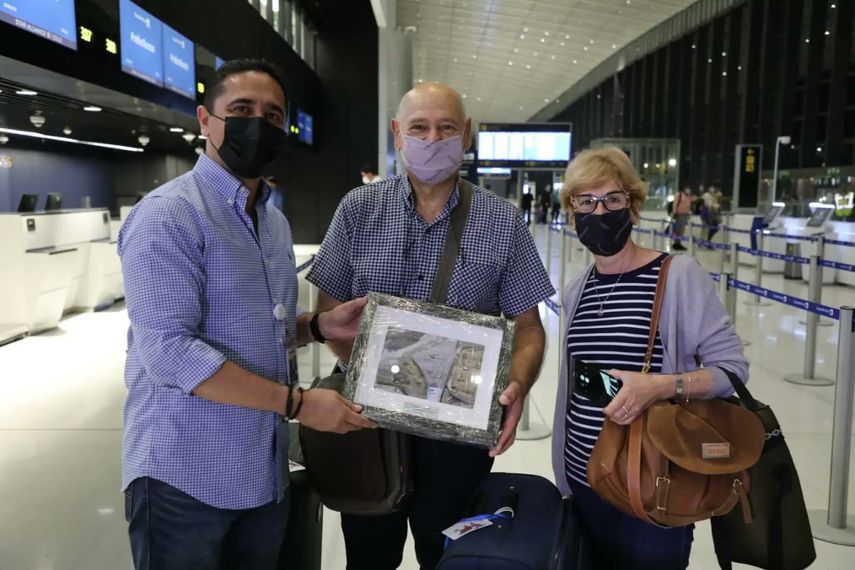 Desde las 4:00 de este miércoles 22 de junio de 2022, se dio el inicio de operaciones y puesta en marcha procesamiento de pasajeros dentro de la nueva Terminal 2 (T2) del Aeropuerto Internacional de Tocumen.