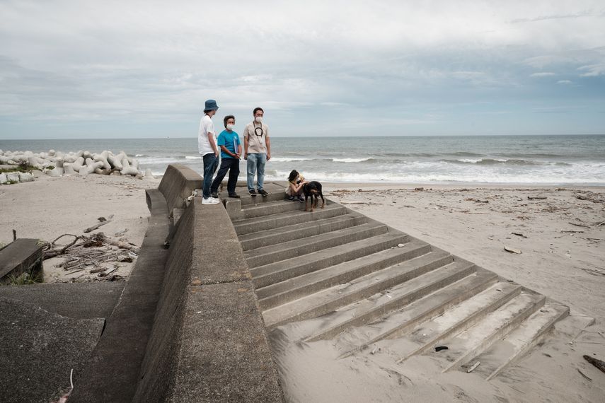Hasta el momento se carecen de reportes de muertos o heridos o daños materiales, fuera de un corte de electricidad que afectó a dos millones de hogares de Japón.