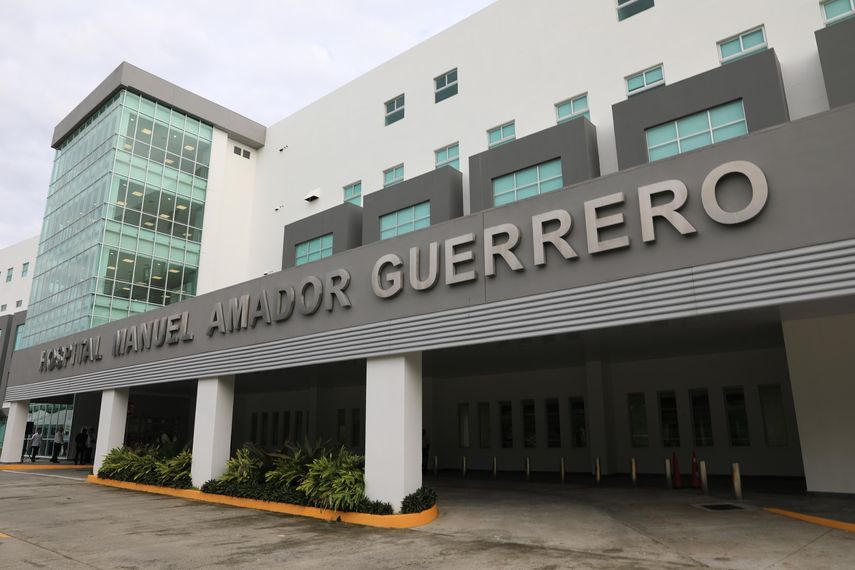 El nuevo Hospital Manuel Amador Guerrero, una moderna y completa instalación de salud que beneficiará a más de 300 mil personas en la provincia de Colón, fue inaugurado este miércoles por el presidente de la República, José Raúl Mulino. El nuevo Hospital Manuel Amador Guerrero, una moderna y completa instalación de salud que beneficiará a más de 300 mil personas en la provincia de Colón, fue inaugurado este miércoles por el presidente de la República, José Raúl Mulino.