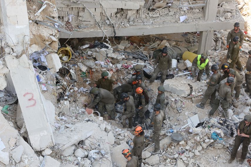 Netanyahu dice que Irán pagará un precio muy alto por el asesinato premeditado de civiles en Israel