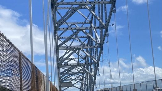 En Panamá las labores de inspección y estudios es encabezada por el MOP. En Panamá las labores de inspección y estudios es encabezada por el MOP.