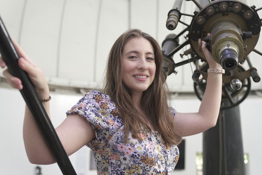 Teresa Paneque: Estrella de la astronomía en Chile Teresa Paneque: Estrella de la astronomía en Chile