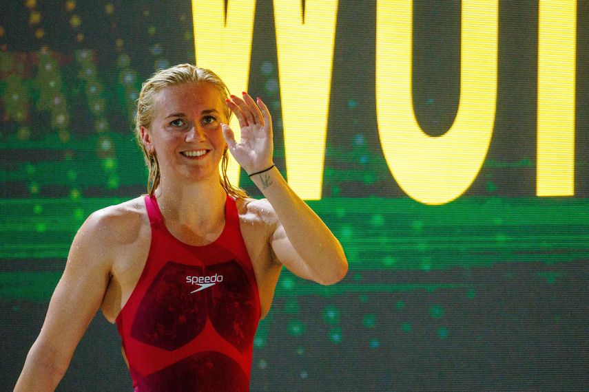 Ariarne Titmus bate el r&eacute;cord mundial de los 200 metros libres de nataci&oacute;n.