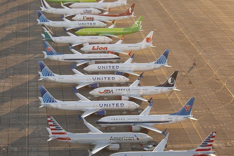 Un avión Boeing 737 MAX9 de Alaska Airlines, que perdió parte de su fuselaje en pleno vuelo. Un avión Boeing 737 MAX9 de Alaska Airlines, que perdió parte de su fuselaje en pleno vuelo.