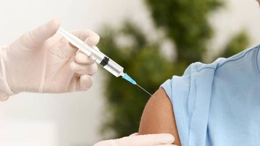 Minsa exhorta participar en jornada de vacunación contra influenza desde el lunes