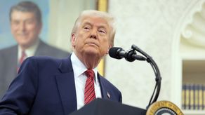 Trump anuncia la construcción de un escudo antimisiles Cúpula Dorada para EEUU