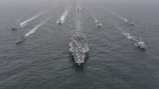 El Servicio Nacional Aeronaval informó que el portaaviones USS Nimitz y el destructor USS Gridley, buques de guerra de los Estados Unidos (EEUU) transitarán por Panamá como parte de una gira por el continente americano. El Servicio Nacional Aeronaval informó que el portaaviones USS Nimitz y el destructor USS Gridley, buques de guerra de los Estados Unidos (EEUU) transitarán por Panamá como parte de una gira por el continente americano.