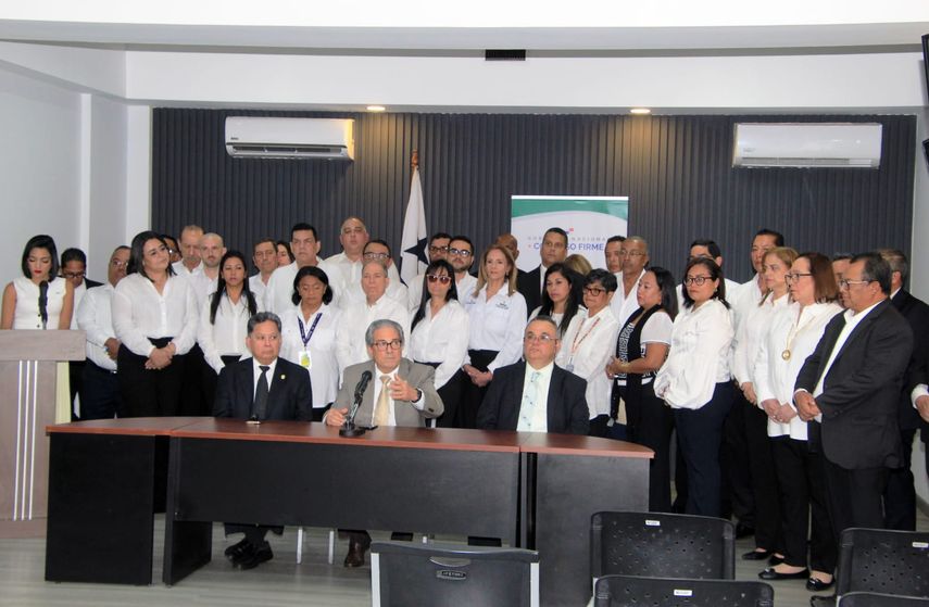 Minsa: Boyd Galindo no ve otra salida a la CSS que el aumento a la edad de jubilación