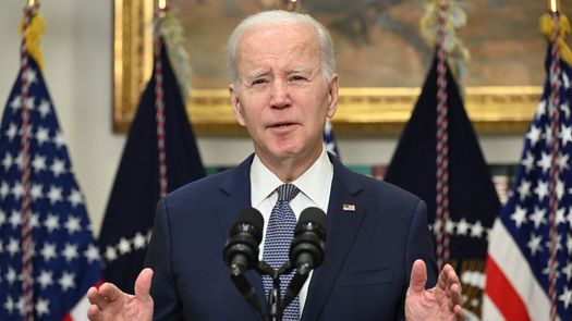 Joe Biden afirma que el sistema bancario es seguro tras quiebras bancarias