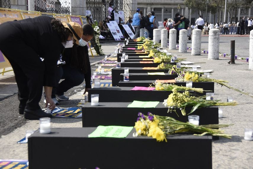 Guatemala Capital Pro Vida y luz contra el aborto