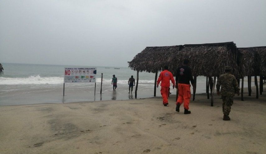 Sinaproc también emitió un aviso de precaución sobre el registro de por mar de fondo, que generará oleajes frecuentes y mar picado. 