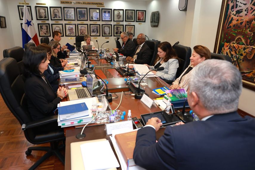 Contrato Minero: Corte Suprema entra en sesión permanente