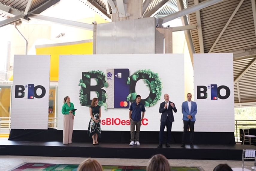 BAC lanza primera tarjeta BIO de Centroamérica