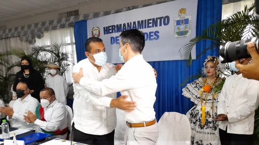 Panamá y Colombia estrechan lazos comerciales en David