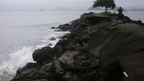 El Pacífico va recobrando el pulso tras reducirse la amenaza de tsunami